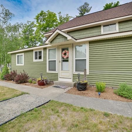 Indian River Home Outdoor Space And Steps To River! ภายนอก รูปภาพ